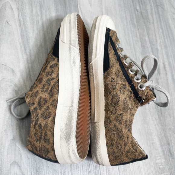 Golden Goose V Star Leopard Suede Sneakers - Picture 3 of 8